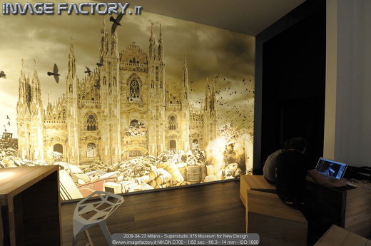 2009-04-23 Milano - Superstudio 075 Museum for New Design